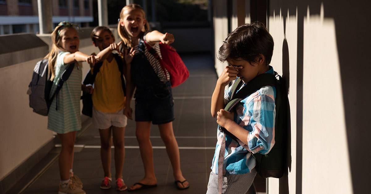 10 ANTI-BULLY TACTICS THAT WORK